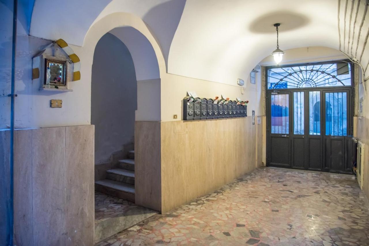Naples In The History 4M Bed & Breakfast エクステリア 写真